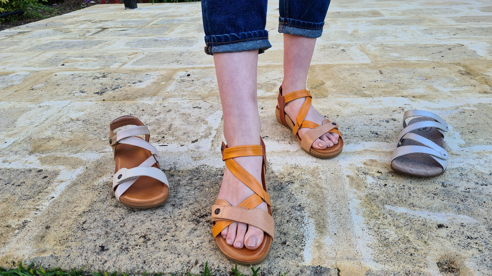 Women's Chaco Wayfarer Leather Sandal 
